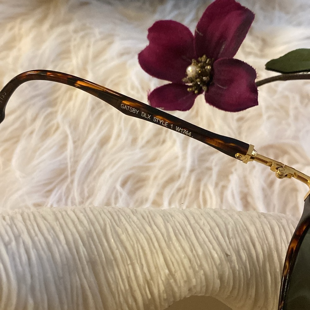 Vintage RAY BAN B & L sunglasses - Picture 7 of 16
